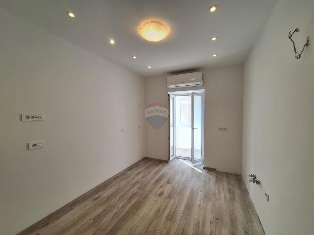 Stanovanje/Apartma Centar, Pula, 80m2