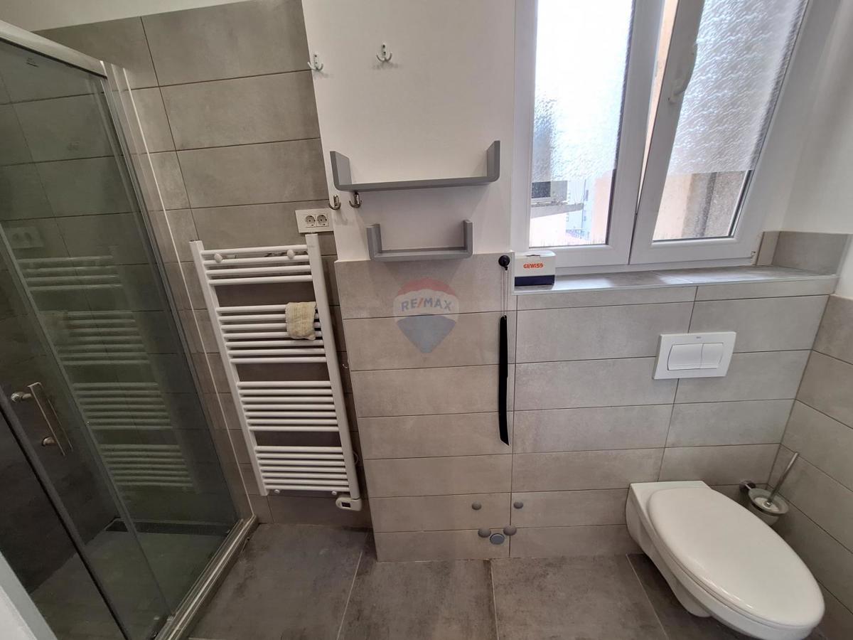 Stanovanje/Apartma Centar, Pula, 80m2