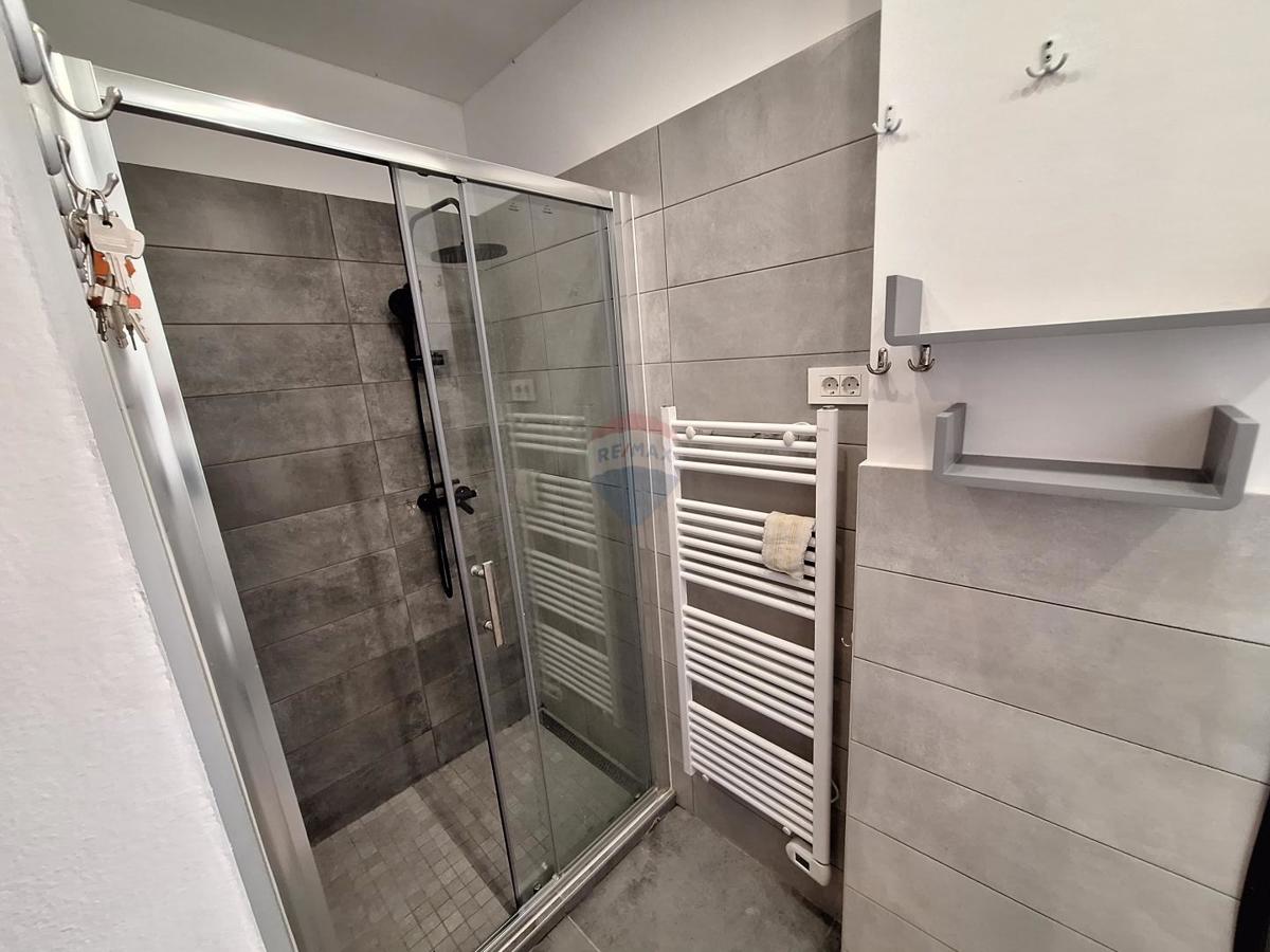 Stanovanje/Apartma Centar, Pula, 80m2