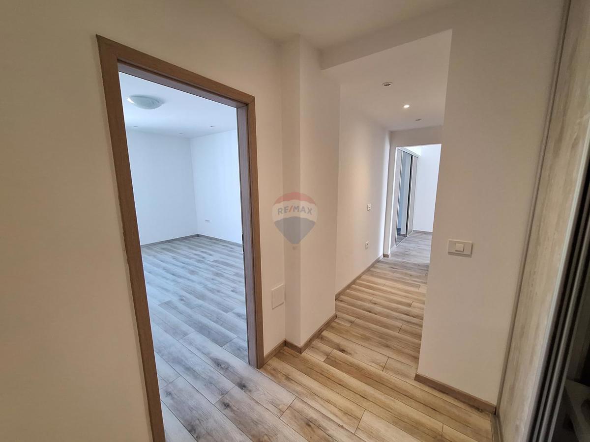 Stanovanje/Apartma Centar, Pula, 80m2