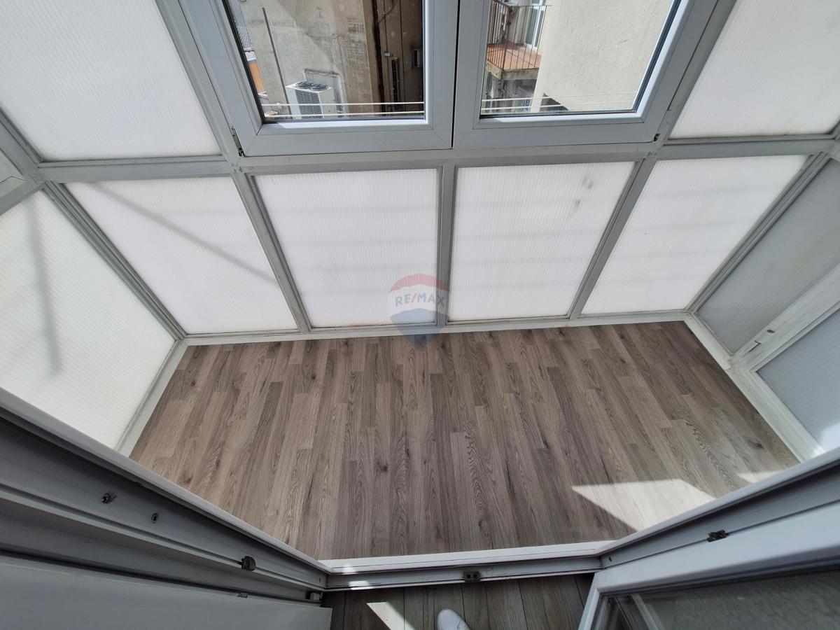Stanovanje/Apartma Centar, Pula, 80m2