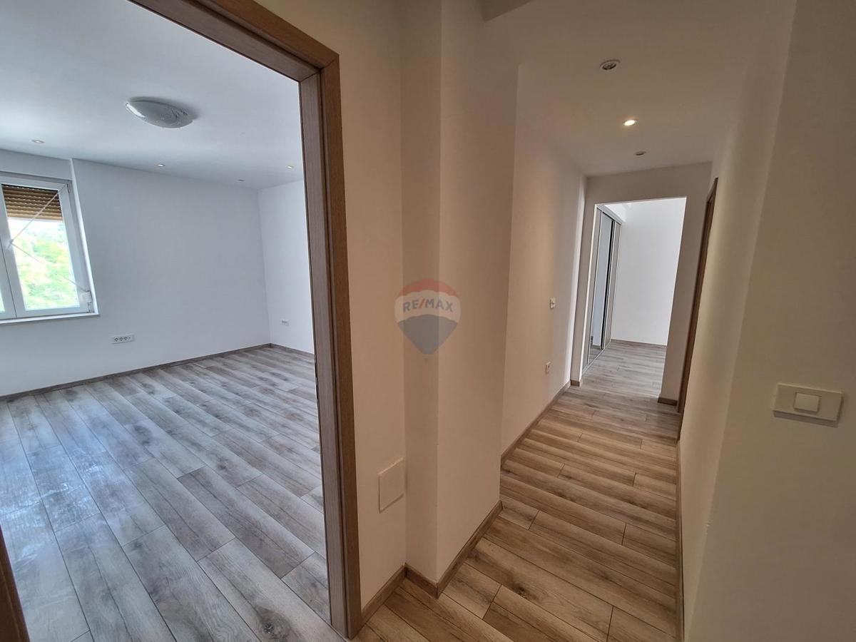 Stanovanje/Apartma Centar, Pula, 80m2
