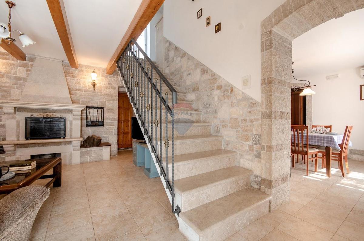Hiša Sošići, Kanfanar, 140m2