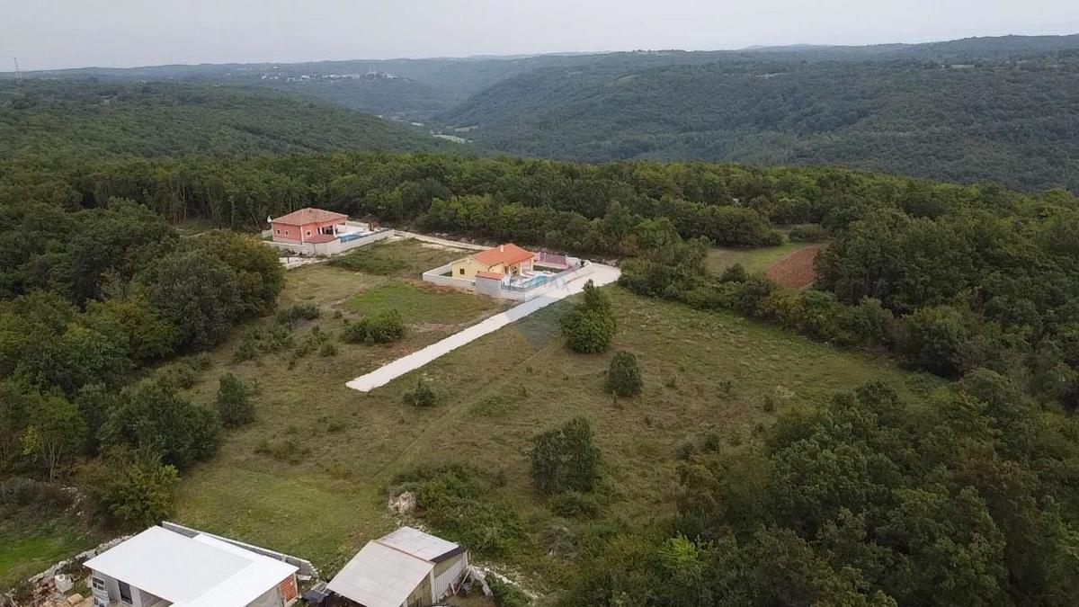 Stavbno zemljišče Kringa, Tinjan, 734m2