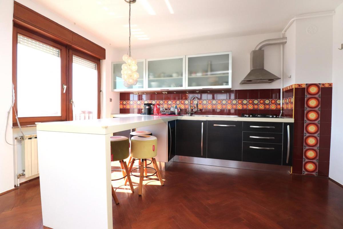 Stanovanje/Apartma Pantovčak, Gornji Grad - Medveščak, 86m2