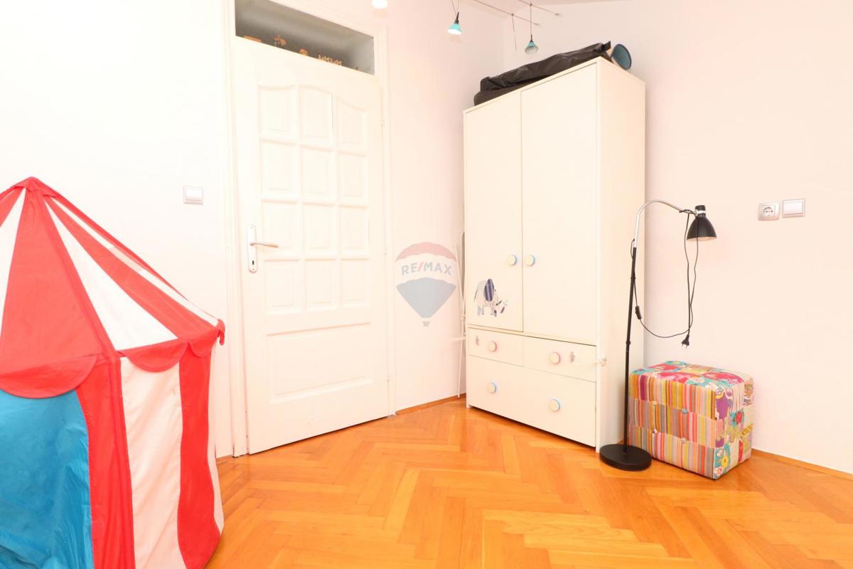 Stanovanje/Apartma Pantovčak, Gornji Grad - Medveščak, 86m2