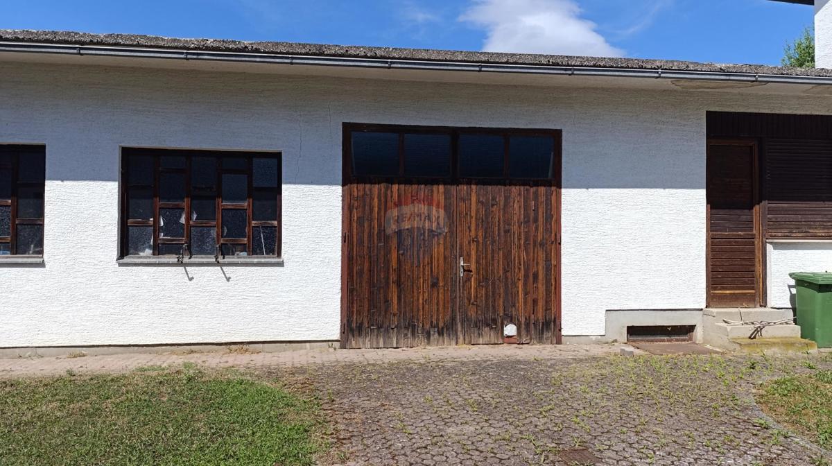 Hiša Kurilovec, Velika Gorica, 300m2