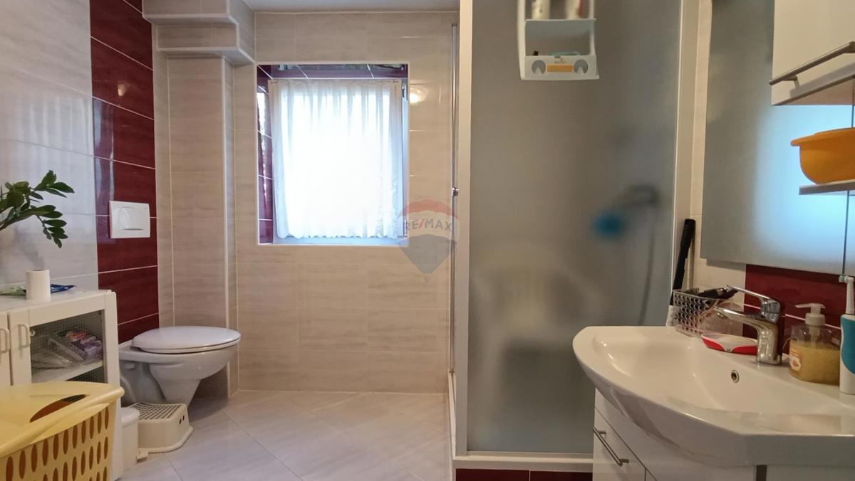 Hiša Kurilovec, Velika Gorica, 300m2