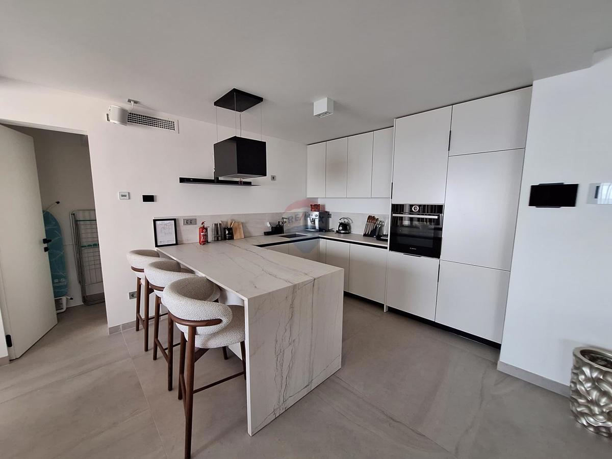 Stanovanje/Apartma Dobreć, Opatija - Okolica, 80m2