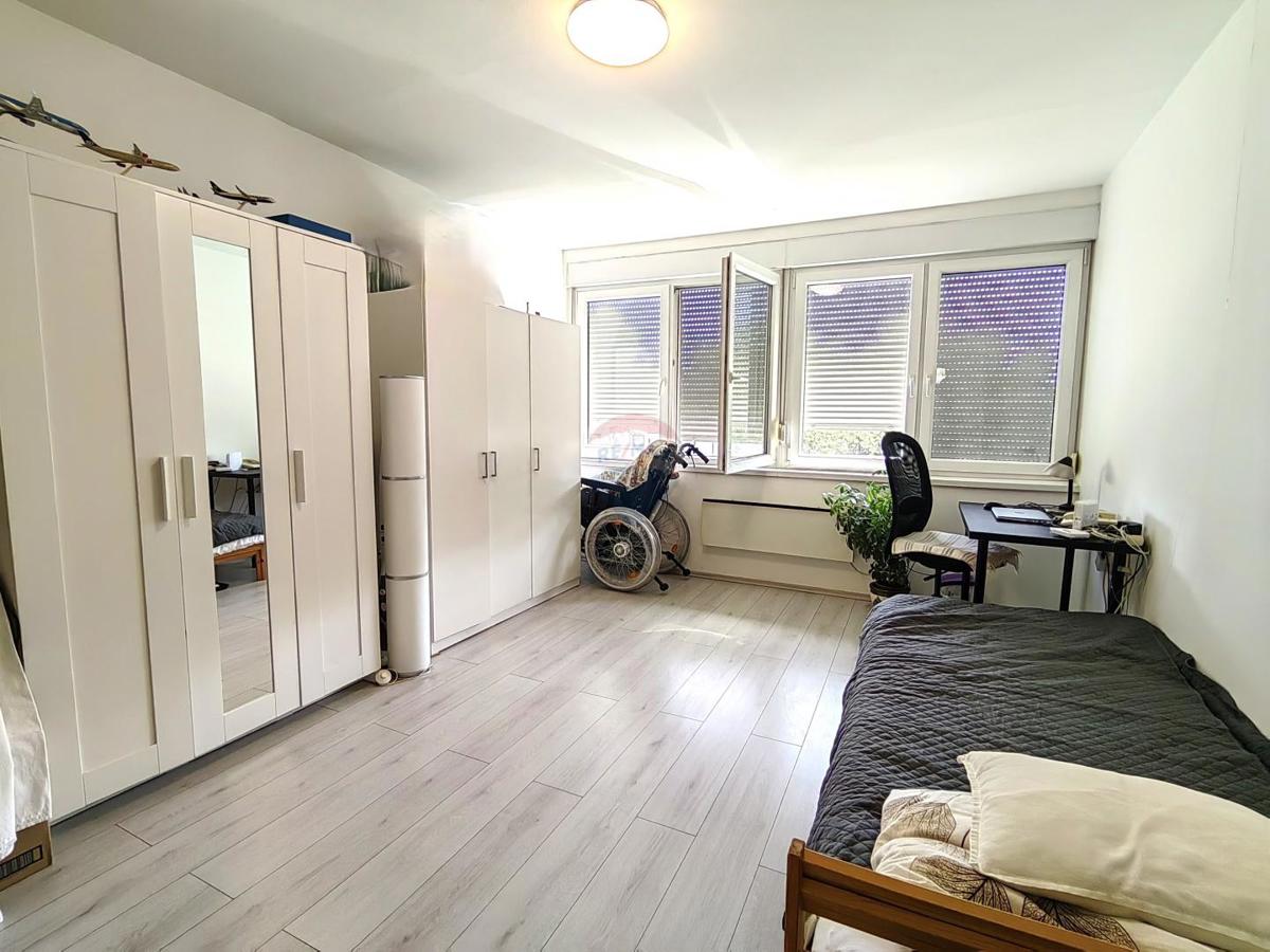 Stanovanje/Apartma Folnegovićevo naselje, Peščenica - Žitnjak, 64,40m2