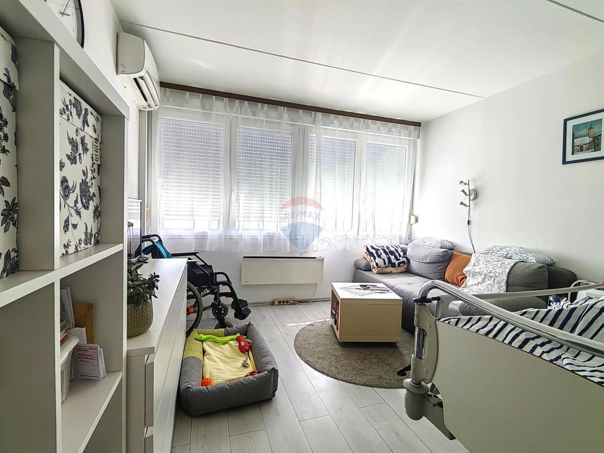 Stanovanje/Apartma Folnegovićevo naselje, Peščenica - Žitnjak, 64,40m2