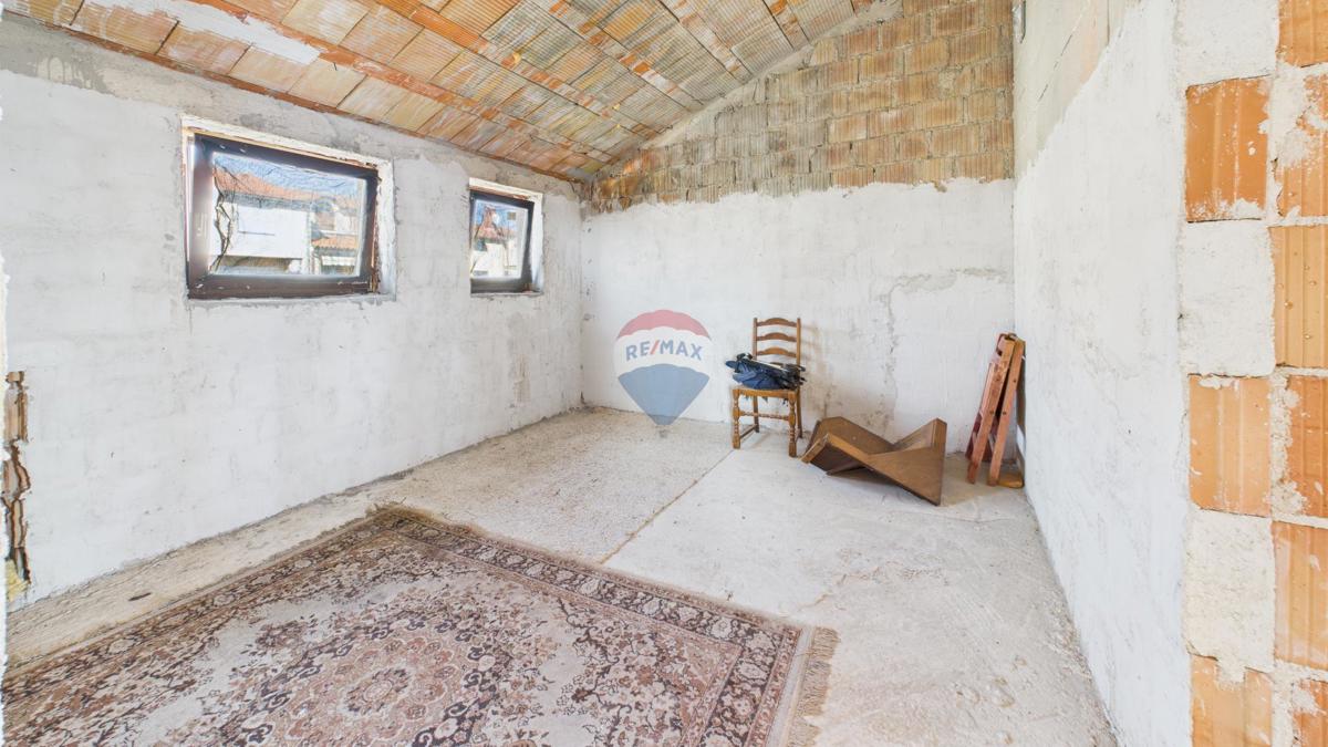 Hiša Nova Veruda, Pula, 240m2