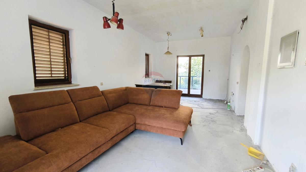 Hiša Nova Veruda, Pula, 240m2