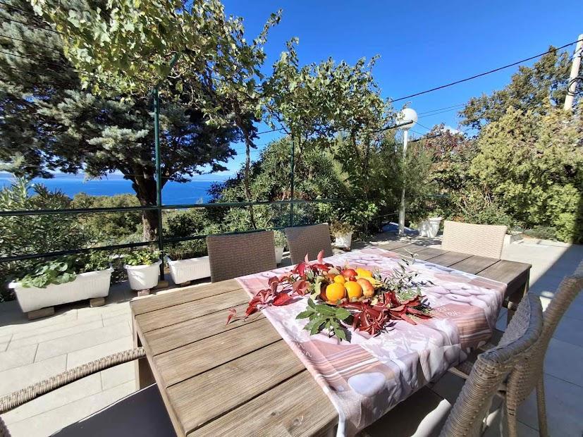 Hiša Klenovica, Novi Vinodolski, 150m2