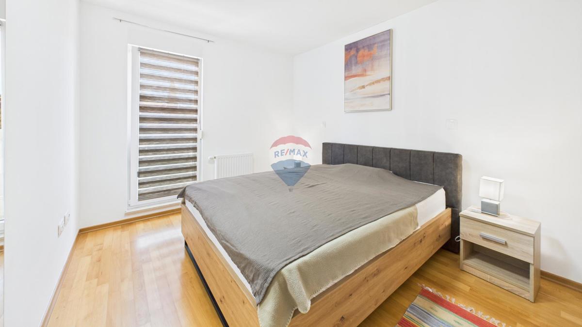 PULA, VIDIKOVAC – Stanovanje blizu plaže, lift