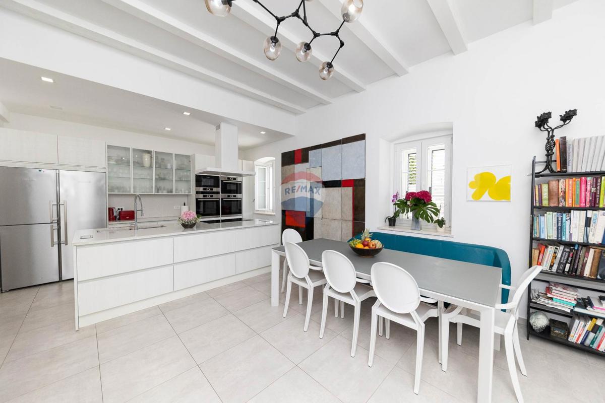 Hiša Bribir, Vinodolska Općina, 325m2