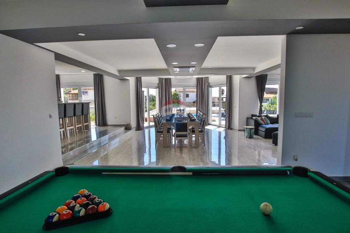 Hiša Kaštelir, Kaštelir-Labinci, 429m2