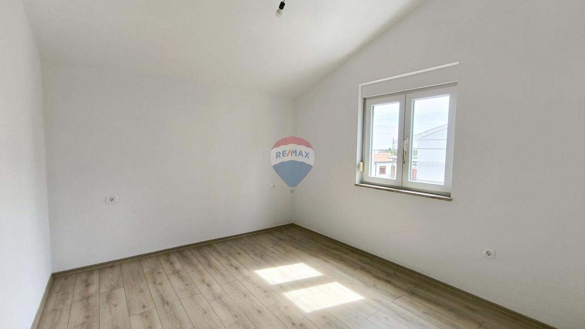 Istra, Šišan – stanovanje, tri spalnice, novogradnja – priložnost