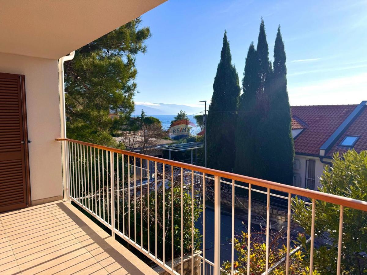 Hiša Novi Vinodolski, 244m2