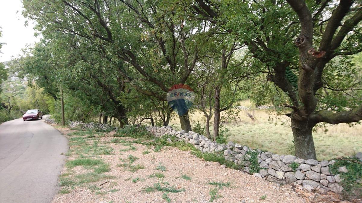 Stavbno zemljišče Karlobag, 3.219m2