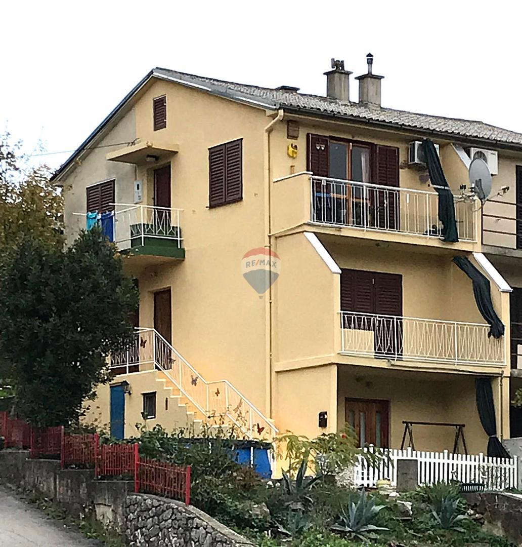 Hiša Novi Vinodolski, 110m2