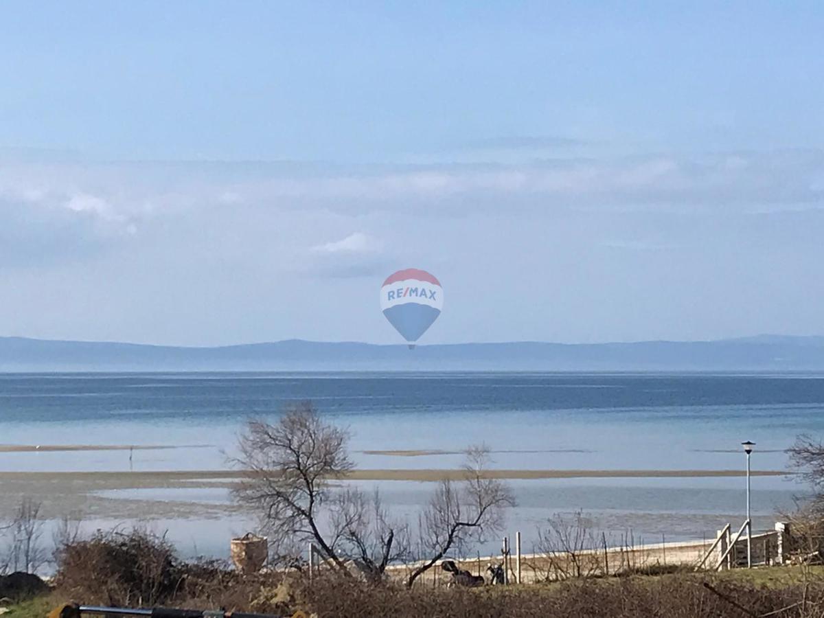 Stavbno zemljišče Kampor, Rab, 1.451m2