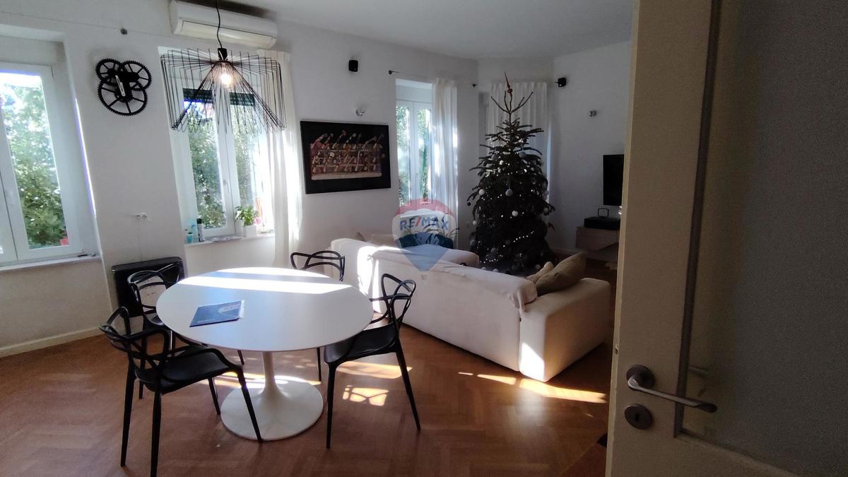 Stanovanje/Apartma Bulevard, Rijeka, 76,50m2