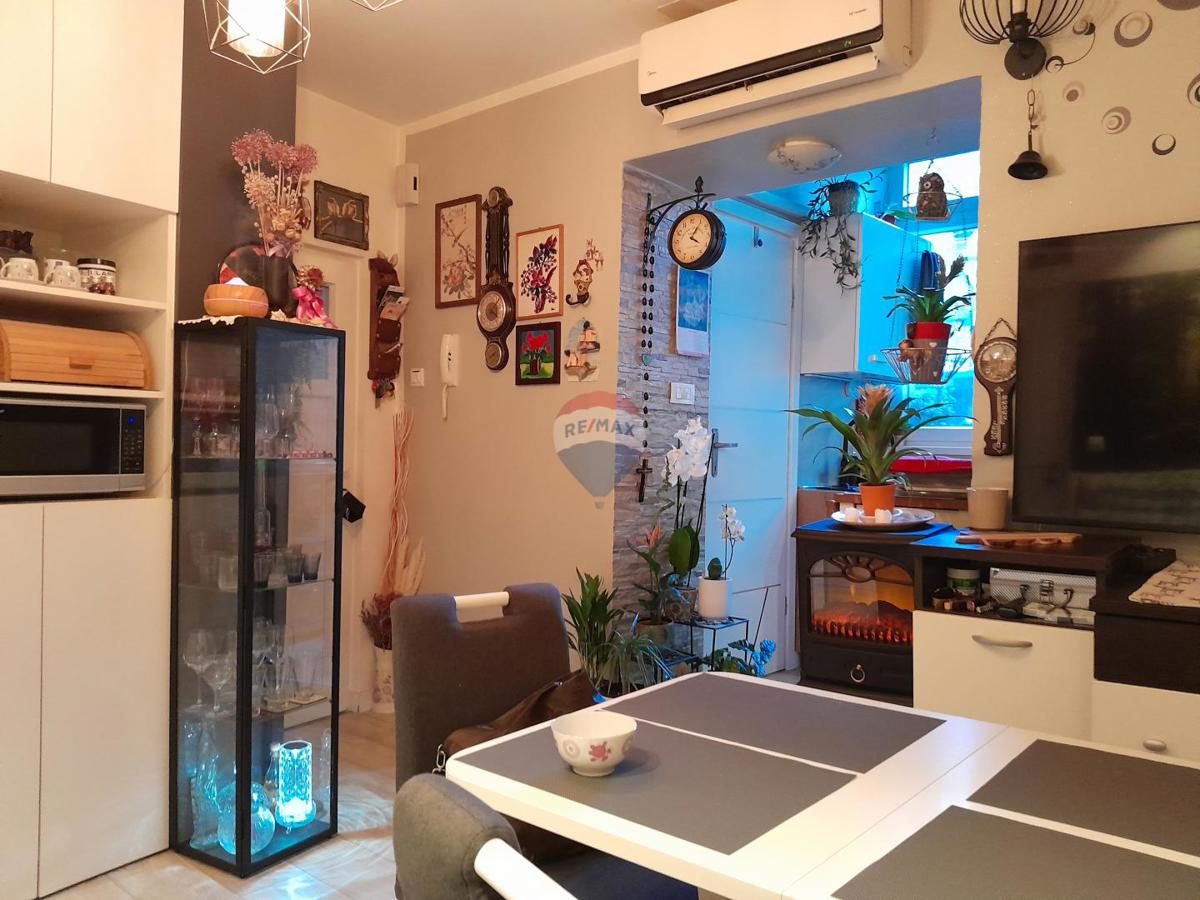 Stanovanje/Apartma Centar, Pula, 34,92m2