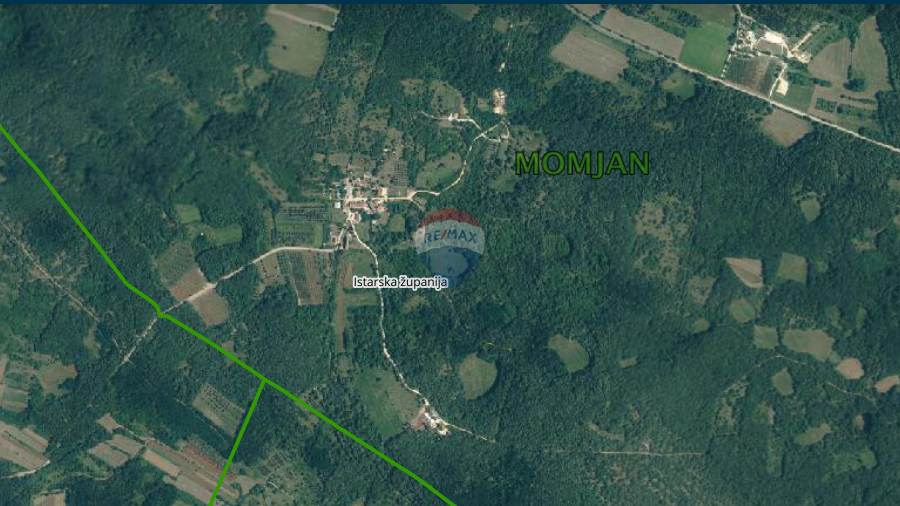 Stavbno zemljišče Momjan, Buje, 4.989m2