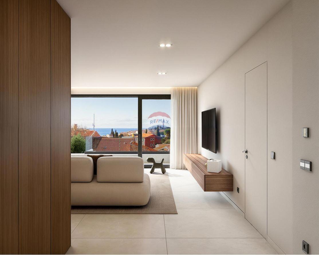 Stanovanje/Apartma Rovinj, 192,88m2