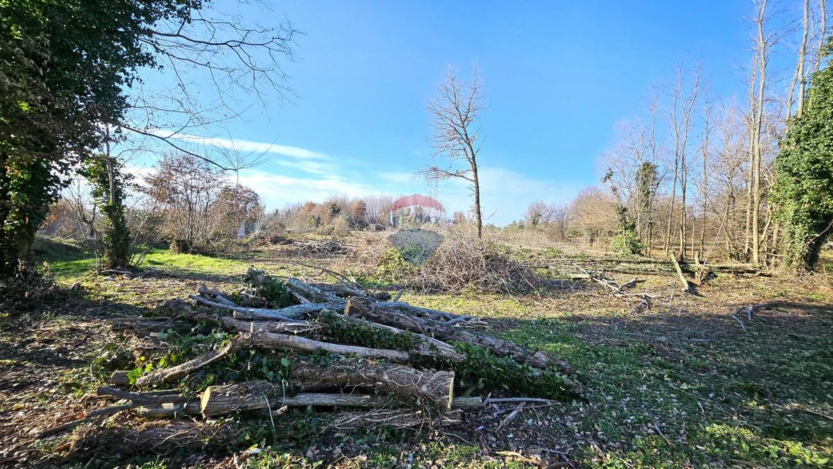 Stavbno zemljišče Umag, 3.672m2