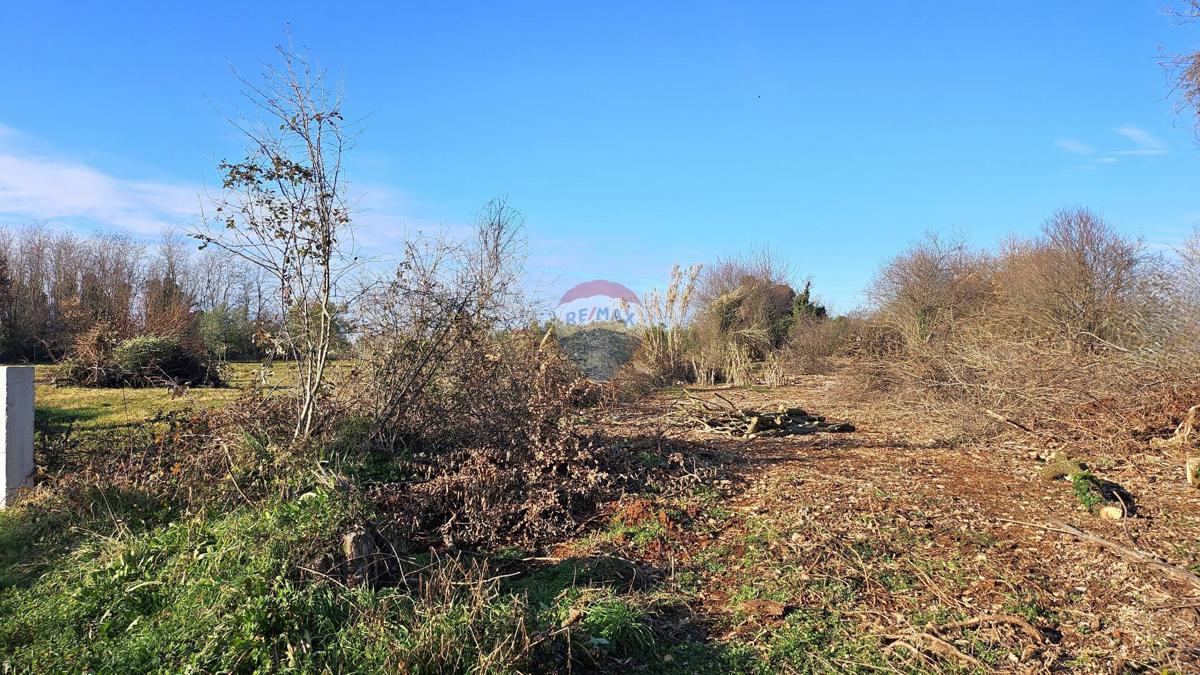 Stavbno zemljišče Umag, 3.672m2