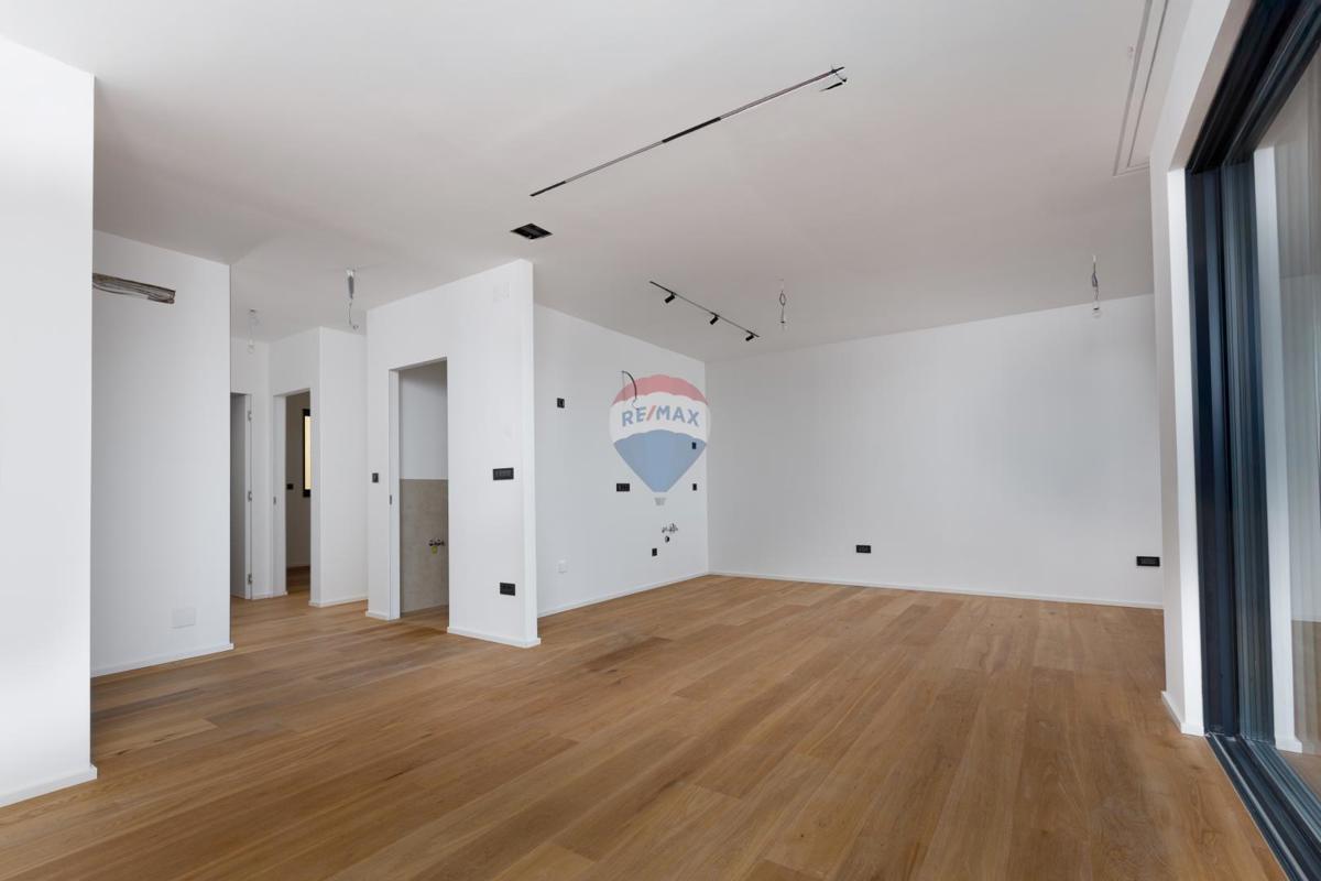 Stanovanje/Apartma Lovran, 86,49m2