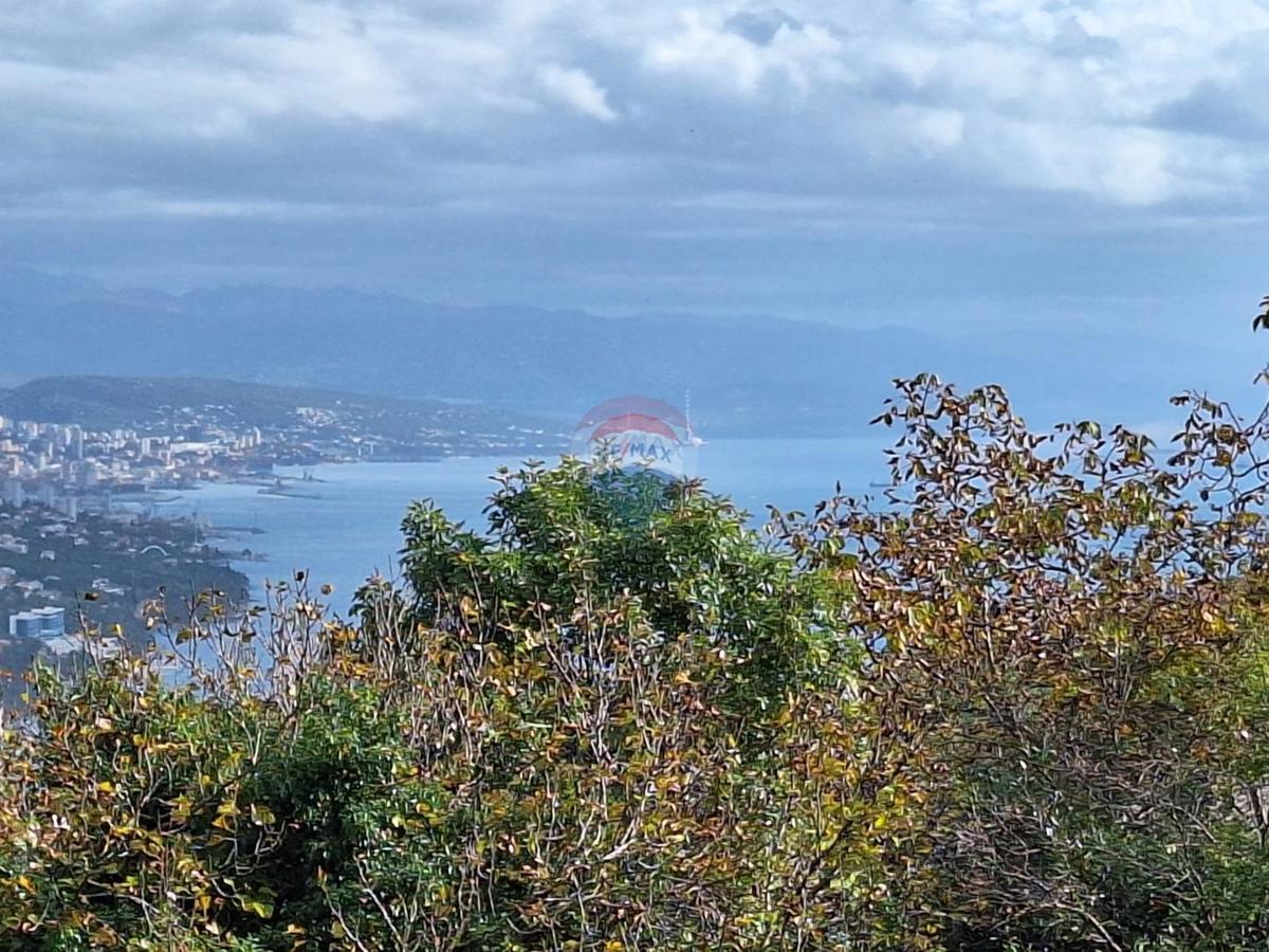 Stavbno zemljišče Mihotići, Matulji, 982m2