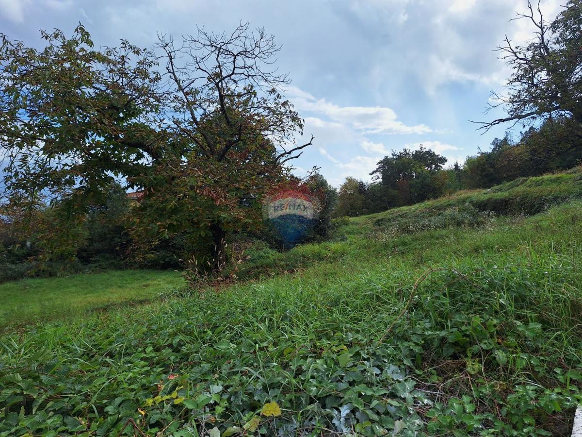 Stavbno zemljišče Mihotići, Matulji, 982m2