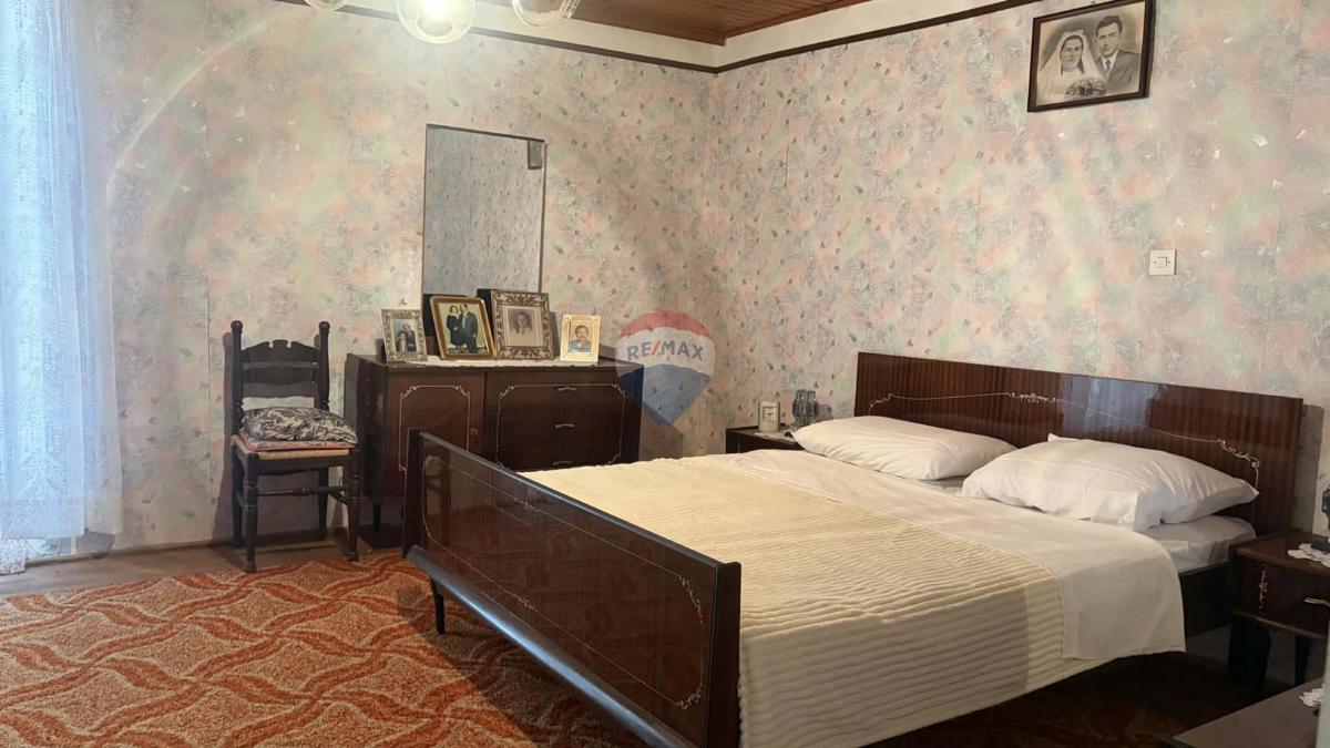 Hiša Svetvinčenat, 400m2