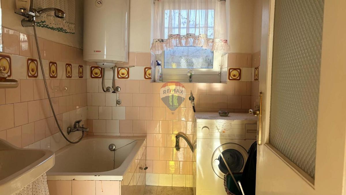 Hiša Svetvinčenat, 400m2