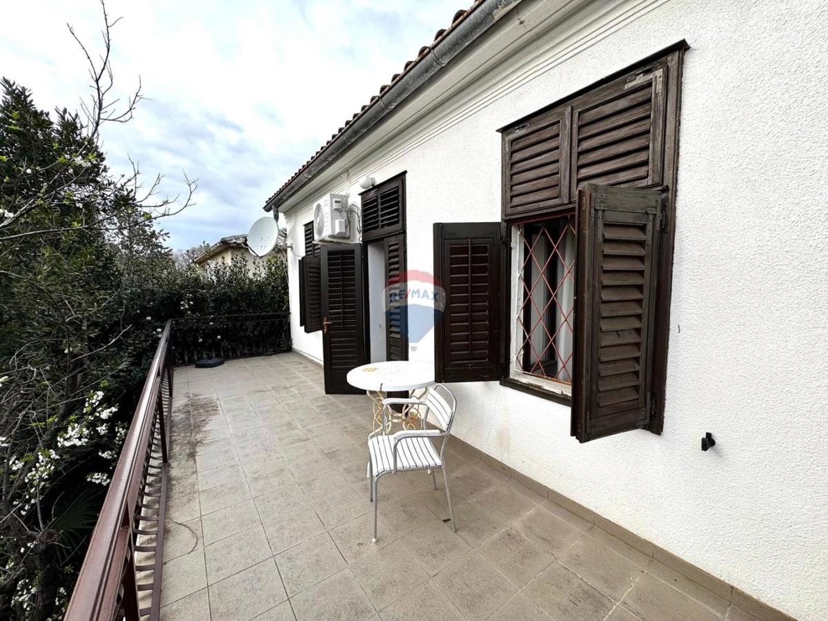 Hiša Novi Vinodolski, 220m2