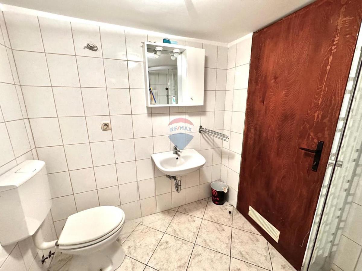 Hiša Novi Vinodolski, 220m2