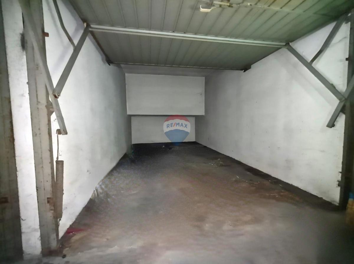 Garaža Siget, Novi Zagreb - Zapad, 12m2