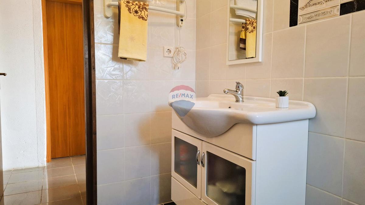 Novigrad, Dvosobno stanovanje s teraso in pogledom na morje, 34,48 m²