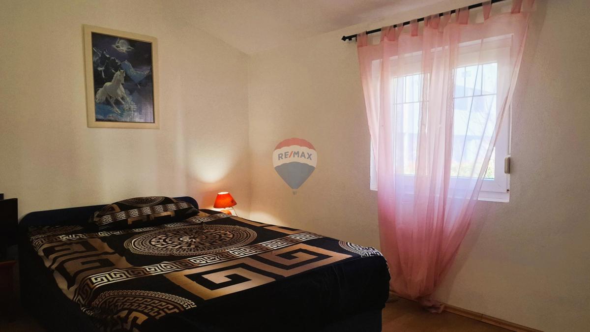 Novigrad, Dvosobno stanovanje s teraso in pogledom na morje, 34,48 m²