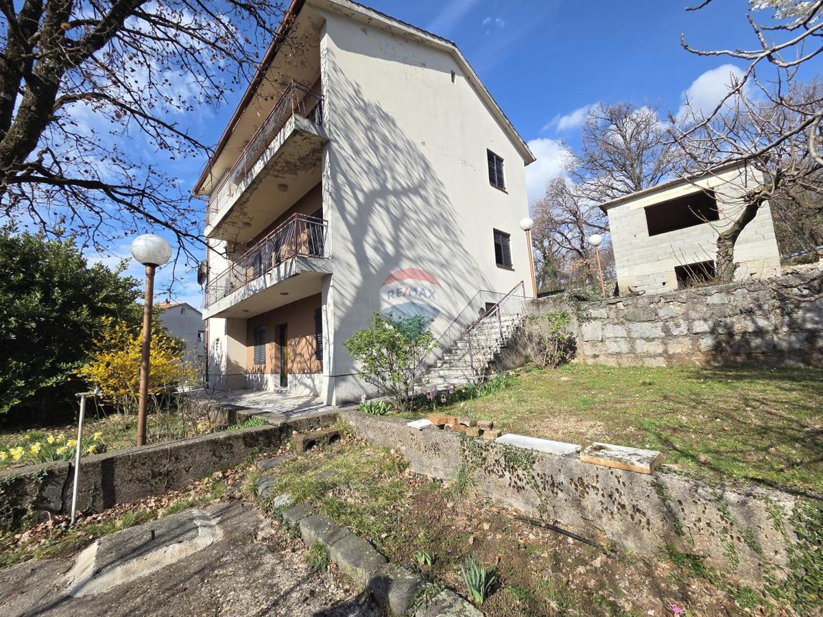 Hiša Drenova, Rijeka, 300m2