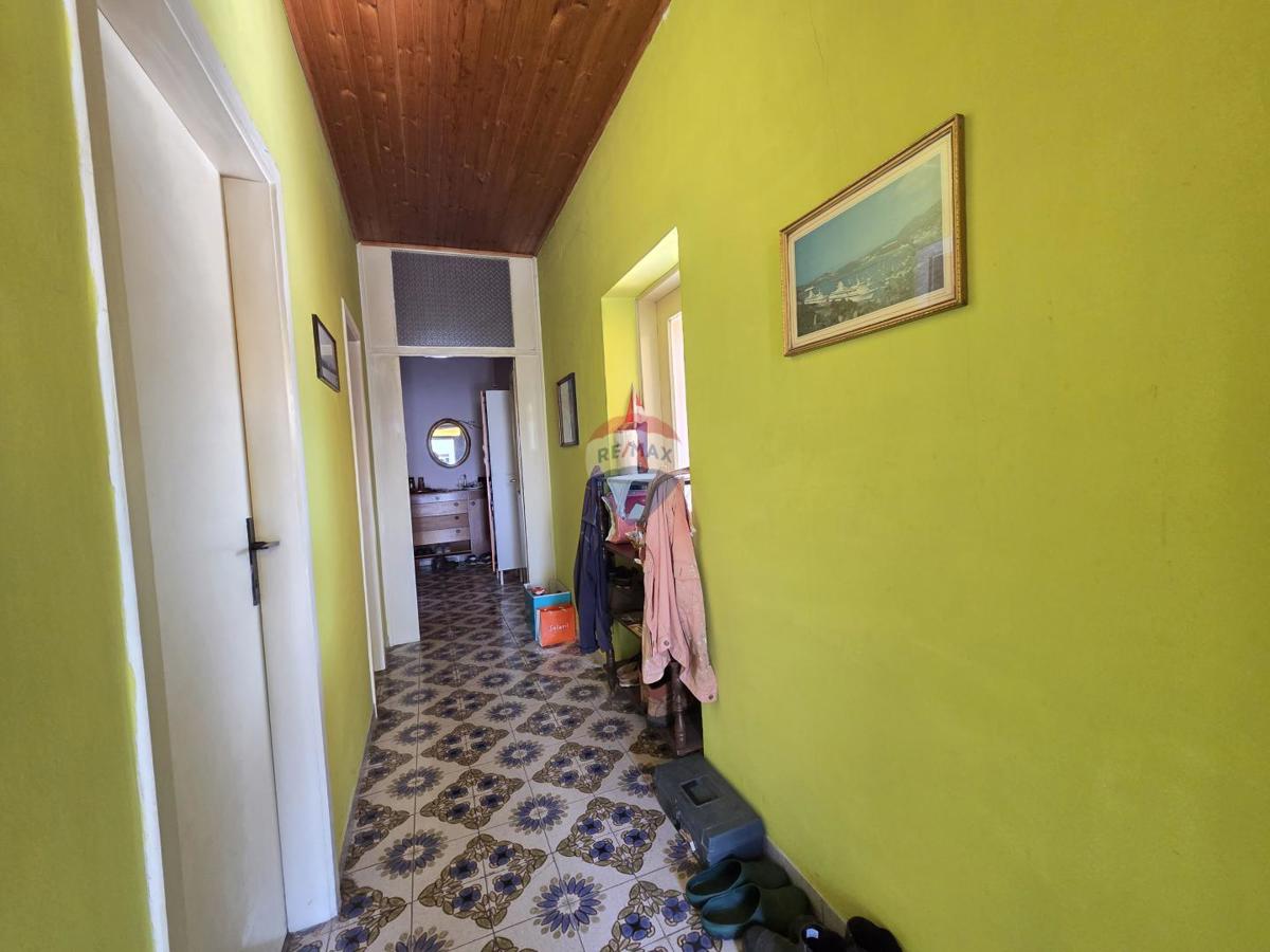 Hiša Drenova, Rijeka, 300m2