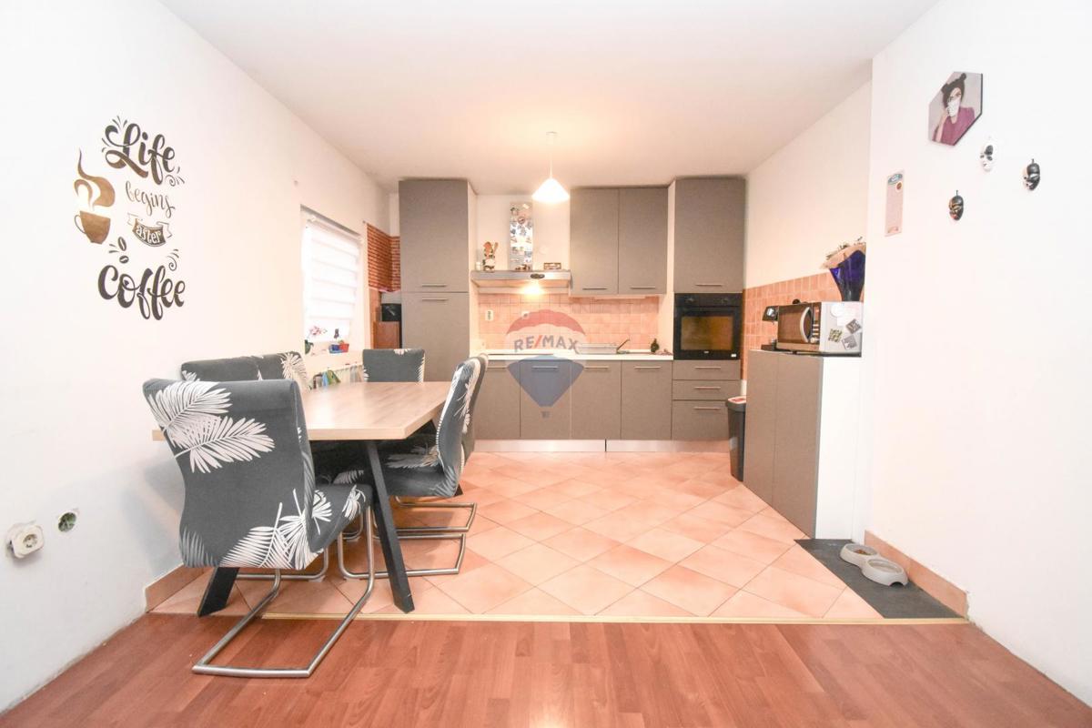 Hiša Botinec, Novi Zagreb - Zapad, 250m2