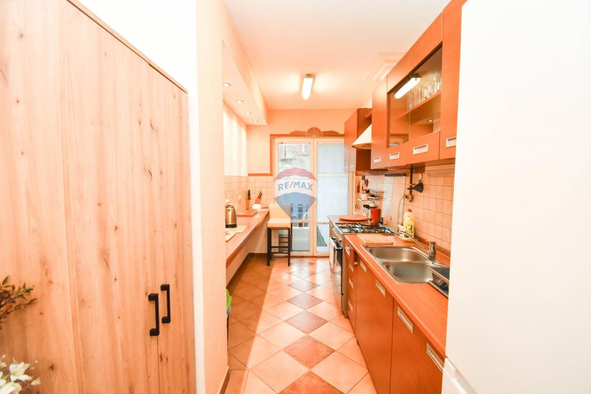 Hiša Botinec, Novi Zagreb - Zapad, 250m2