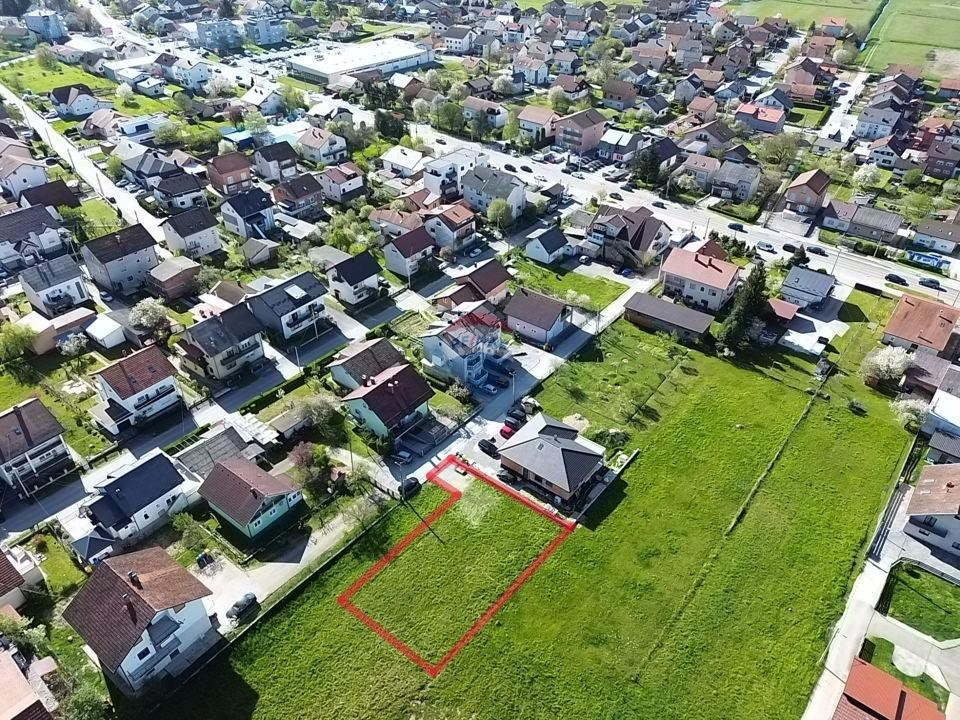 Stavbno zemljišče Kobiljak, Sesvete, 648m2