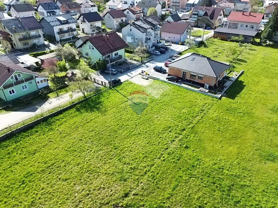 Stavbno zemljišče Kobiljak, Sesvete, 648m2