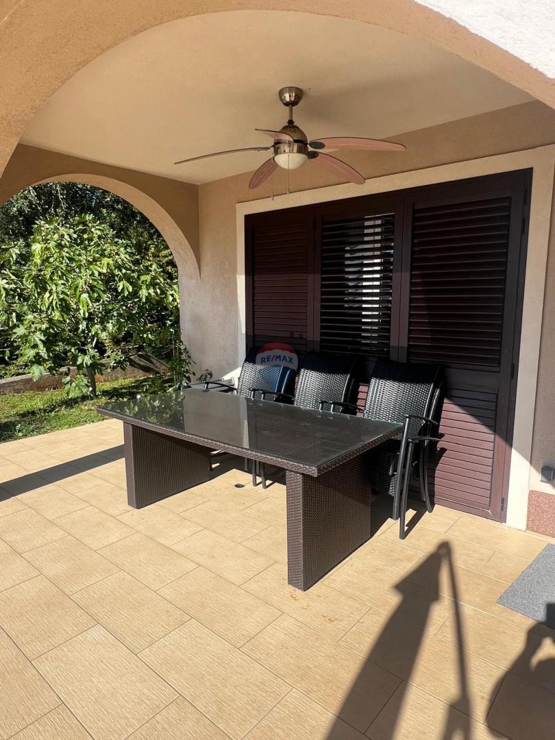 Stanovanje/Apartma Pinezići, Krk, 73m2