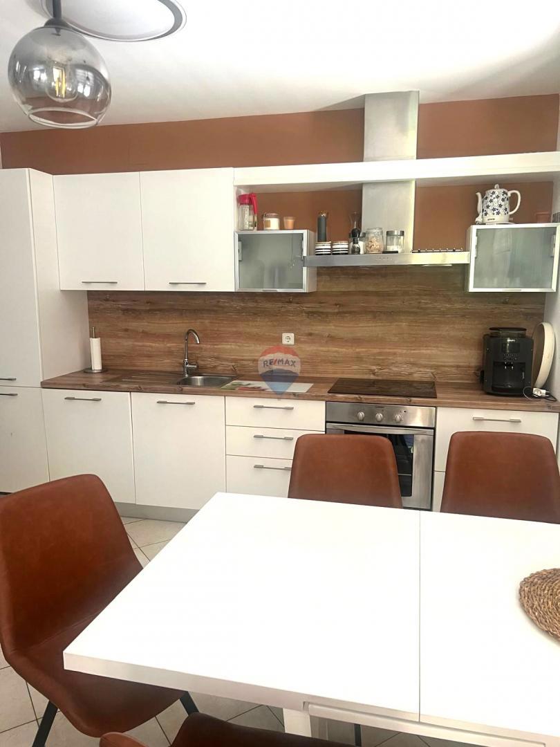 Stanovanje/Apartma Pinezići, Krk, 73m2